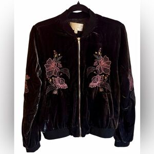 J.O.A. Los Angeles Women’s M Bomber Black Velvet Embroidered Zip front Jacket
